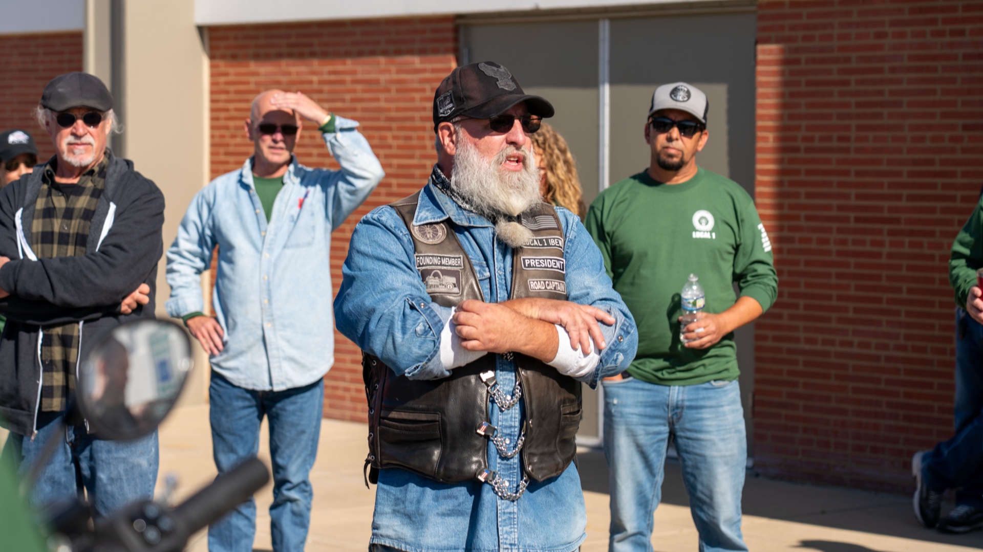Mike Crocker, EWRC1 President, prepping riders in advance of the Greg Booth Ride fundraiser.
